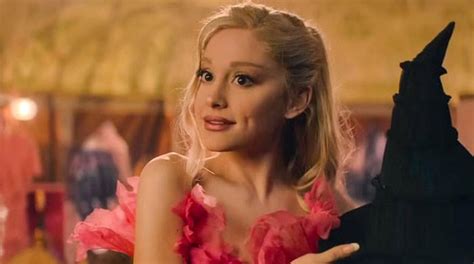 Ariana Grande Clarifies Remarks About Glinda After Queerbaiting Backlash