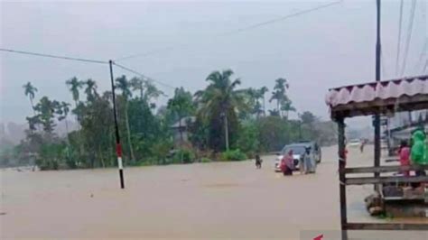 Hujan Deras Picu Banjir Dan Longsor Di Aceh Barat Daya 5 Kecamatan