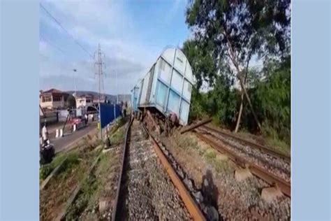 Goods Train Derails In Gujarat Rail Traffic Affected On Route The