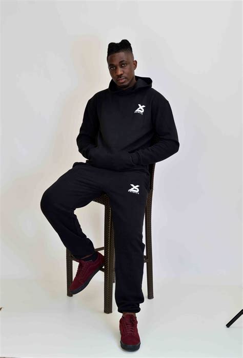 Black Hoodie And Jogger Online In Uae Dubai Xhibite Wear