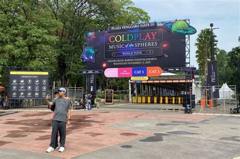 Sindo Hi Lite Suasana Gbk Jelang Konser Coldplay Hari Ini