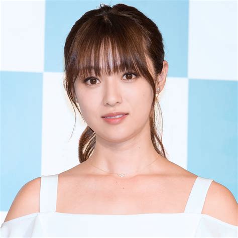 深田恭子の恒例・年末年始「結婚説」今度こそ成就を予感させるグラマラスなボディー アサ芸プラス