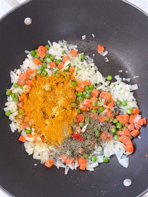 Healthy Nigerian Fried Rice Liftlaughchop