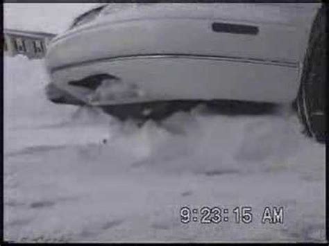 Blizzard of '96 Aftermath (2 feet deep and...) - YouTube