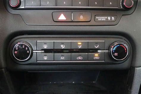 Panel Nawiewu Kia Ceed III 18 21 97250 J7020