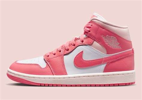 Air Jordan 1 Mid Strawberries Cream BQ6472 186 SneakerNews