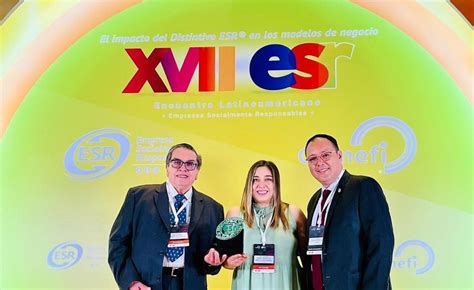 Minas De Oro Nacional Recibe Distintivo Esr Por A O Consecutivo