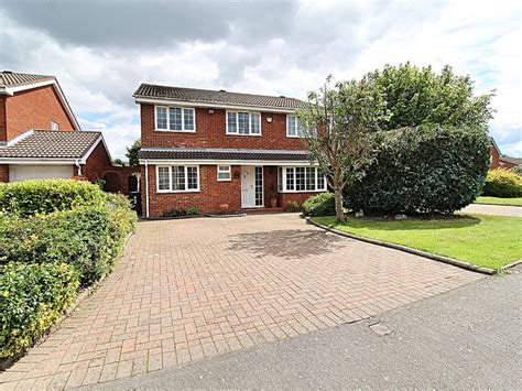 5 Bed Detached House For Sale In Faircroft Road Castle Bromwich