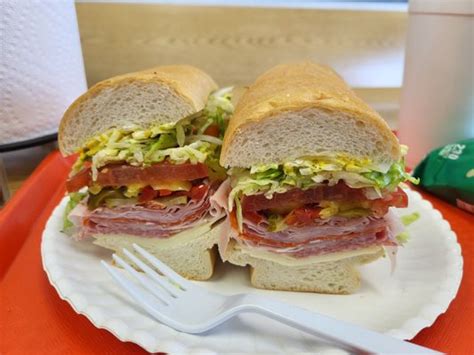 Dons Famous Hoagies Updated January Photos Reviews