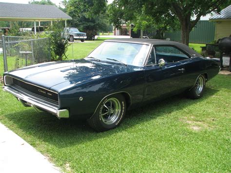 1968 Dodge Charger | American Muscle CarZ