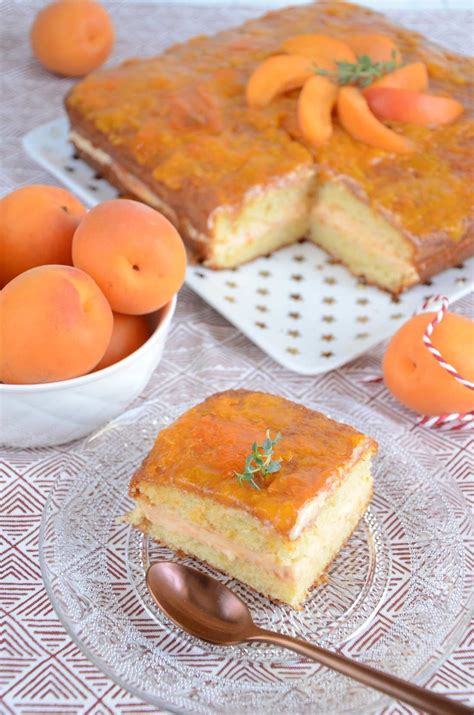 Gâteau au yaourt fourré d une crème aux abricot frais Recette