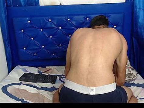 Couplecolombianhot Naked Stripping On Cam For Live Sex Video Chat InTheCrack