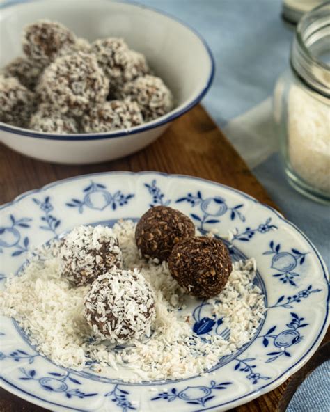 Quick And Simple Chocolate Balls Swedish Spoon