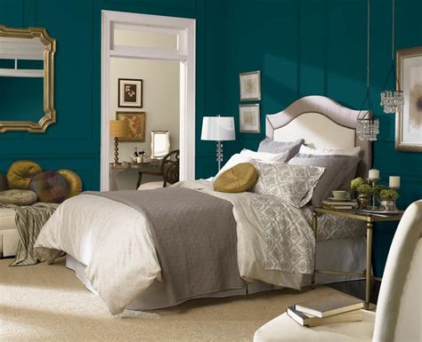 Octobers Color Of The Month Blue Sherwin Williams Peacock SW 0064