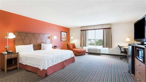 Hampton Inn Petersburg-Southpark Mall from $117. Colonial Heights Hotel Deals & Reviews - KAYAK