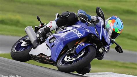 Pure Exhilaration A Review Of The Yamaha Yzf R