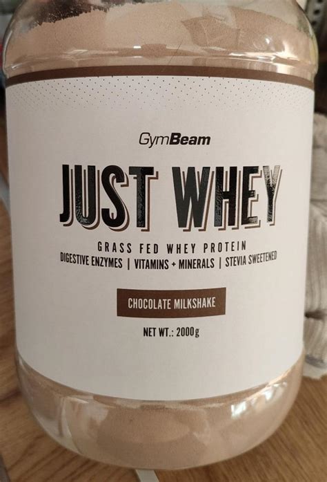 Just Whey Grass Fed Whey Protein Chocolate Milkshake GymBeam Kalorie