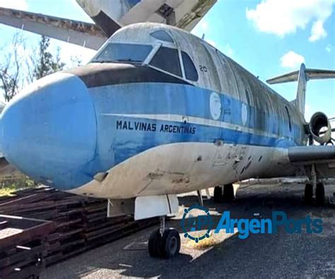 Realizan una colecta para trasladar un avión histórico de la Guerra de