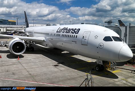 Boeing Dreamliner Lufthansa D Abpc Airteamimages