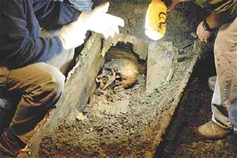 Mad Trapper Of Rat River Unearthed In Second Try