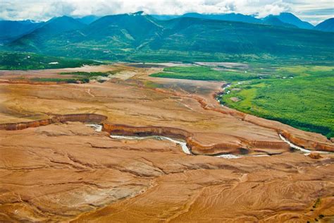 Fascinating Facts About Katmai National Park Preserve