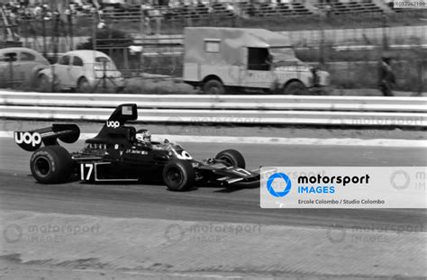 Jean Pierre Jarier Shadow DN5 Ford South African GP Motorsport Images