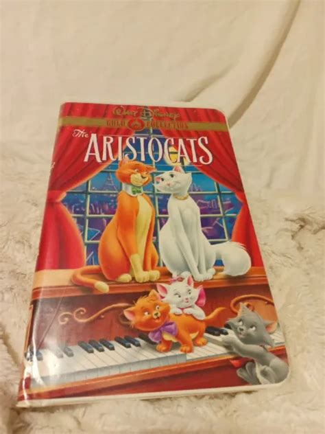 Disney S The Aristocats Vhs Gold Collection Walt Disney Clamshell