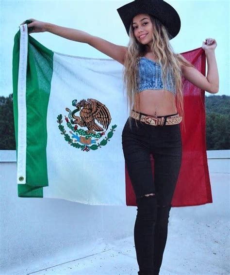 Hot Photos Of Ivanita Lomeli ThBlog