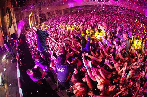 All Time Low At The Brixton Academy Gig Review Flavourmag