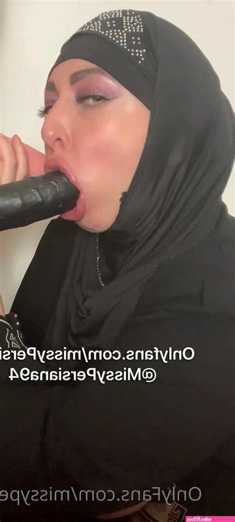 Fairiza Balk Nude Sexy Photos