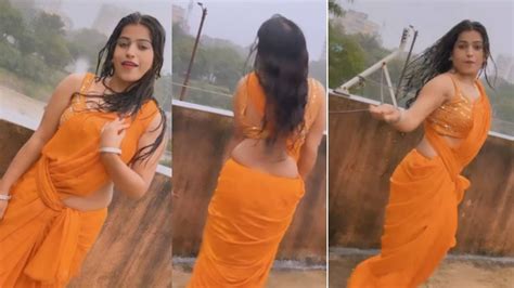 Hot Moves टप टप बरस पन रवन टडनल तगड टककर Marathi News Tip tip barsa pani hot