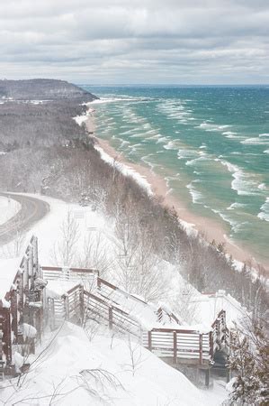 Michigan Nut Photography Winter In Michigan Arcadia Overlook Winter