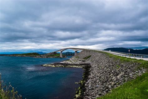 Storseisundet Bridge Storseisundbrua Es El M S Famoso Y Largo De Los