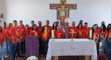 Crisma na Paróquia Nossa Senhora Imaculada Conceição e São Francisco de