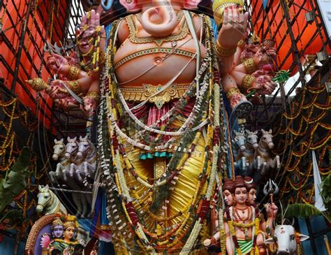 Image Of Sri Dwadashaditya Maha Ganapathi Idol In Khairatabad For