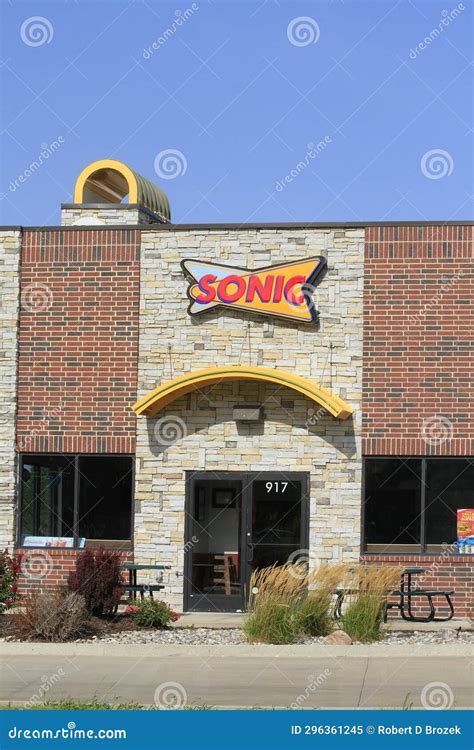 Sonic Fast Food Restaurant with Blue Sky Editorial Image - Image of ...