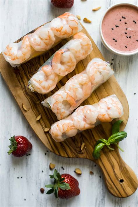 Shrimp Spring Rolls With Strawberry Almond Sauce