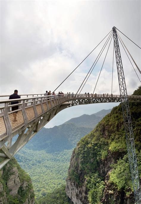 Longest Cable Stayed Bridge In North America - Cable