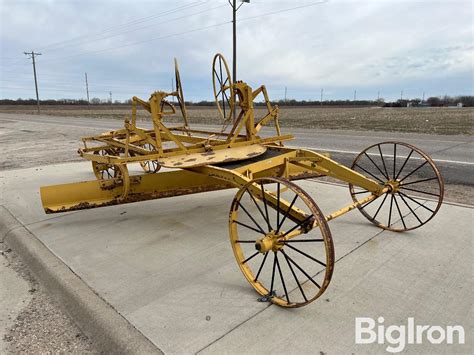 Antique Pull Type Grader Construction Bigiron