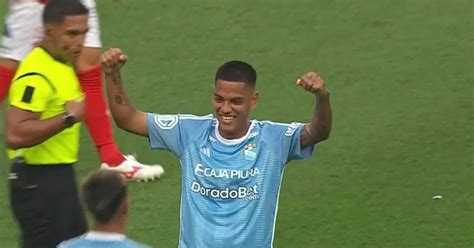 Golazo De Joao Grimaldo Con Zurdazo Cruzado En Sporting Cristal Vs