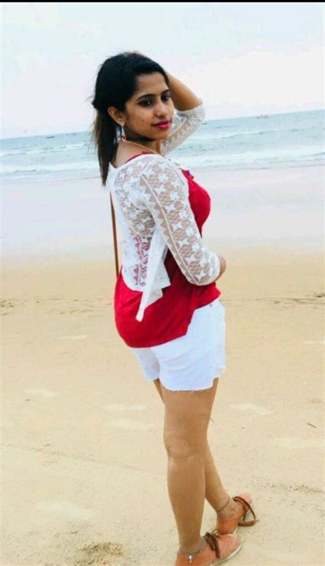 Hot Sri Lankan Wife Nude Pictures Leaked