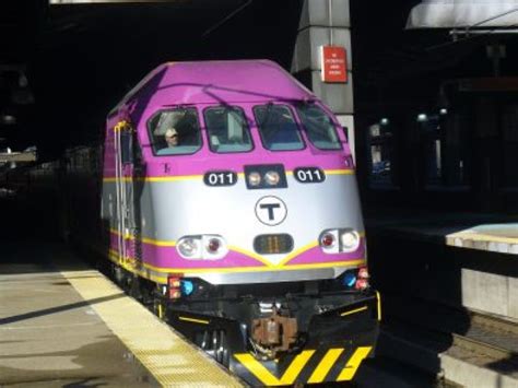 Mbta Patriots Train Nearly Leaves Fan Stranded In Dedham Dedham Ma Patch