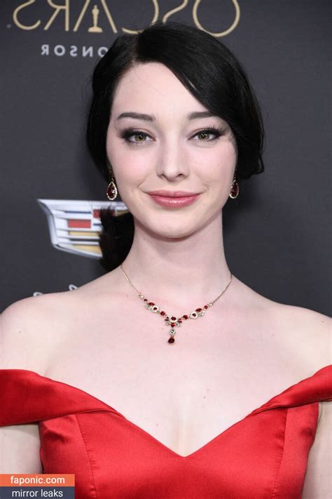 Emma Dumont Aka Emmadumont Nude Leaks Photo 2 Faponic