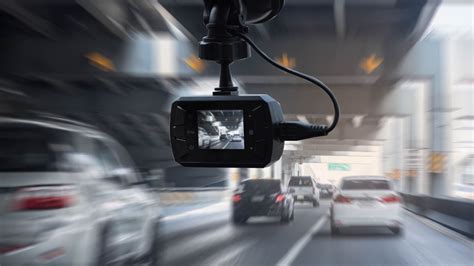 12 Rekomendasi Dashcam Mobil Terbaik Di 2024