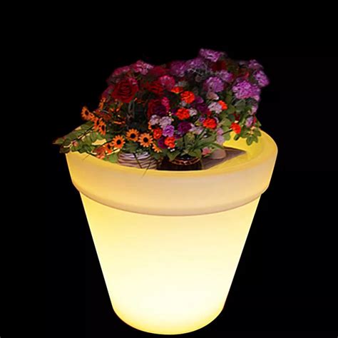 LED Flower Pots Illuminate Your Garden With Style Colorfuldeco