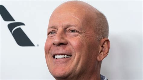 Revelan Im Genes Del Cambio Que Bruce Willis Ha Tenido Tras Su Diagnostico