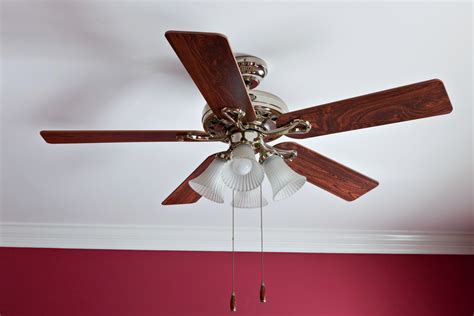 Did You Forget to Change Your Ceiling Fan Settings for Winter? | H & H