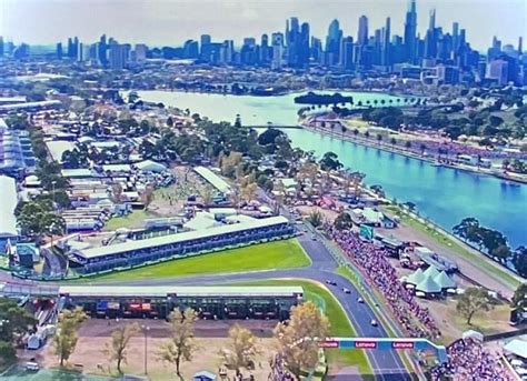 Formula Australian Grand Prix To Remain In Melbourne Until At Least