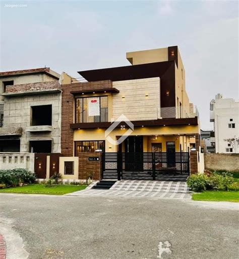 Marla Double Storey House For Sale In Central Park Main Ferozpur