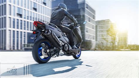 Comparativa Yamaha Tmax Tech Max Aniversario Kymco Ak